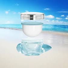 Thalgo Revitalising Night Cream Refill A thalgo revitalising night cream refill with ocean background